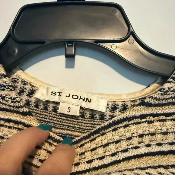 ST. JOHN SANTANA KNIT Tank Sleeveless Shell Gold Metallic Sz Small FLAWED - Picture 4 of 6